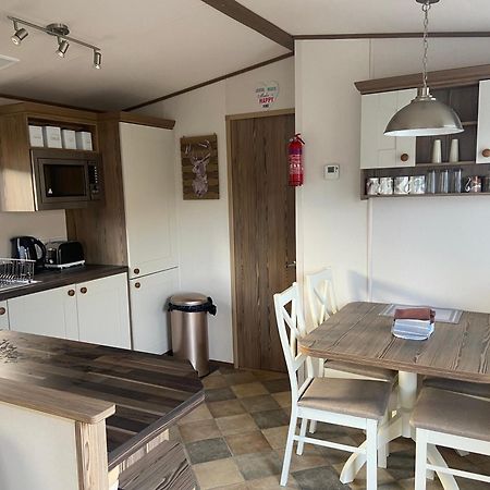 The Monarch Lodge ,Aviemore Holiday Park エクステリア 写真